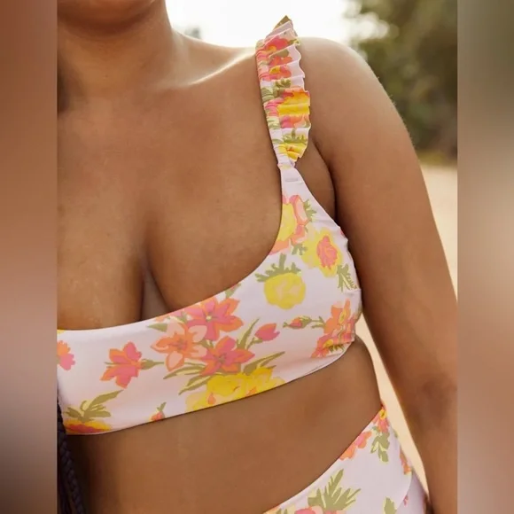 Aerie Printed Ruffle Scoop Bikini Top - Picture 4 of 9